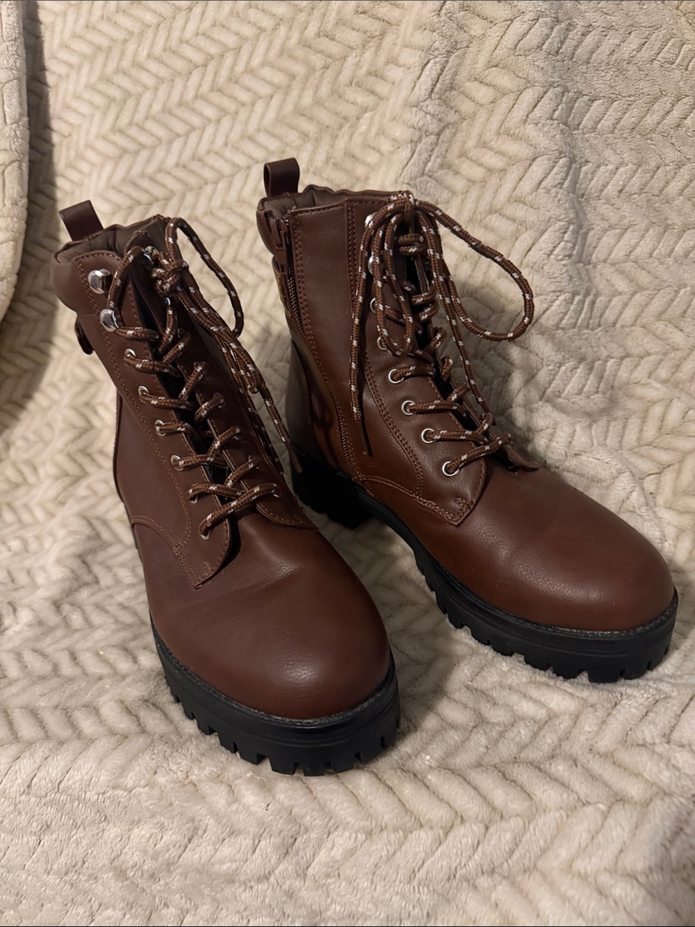 Bella Marie Classic Brown Combat Boots for Women - Stylish Lace-Up Ankle Boot
